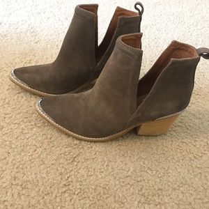 Jeffrey Campbell Western bootie